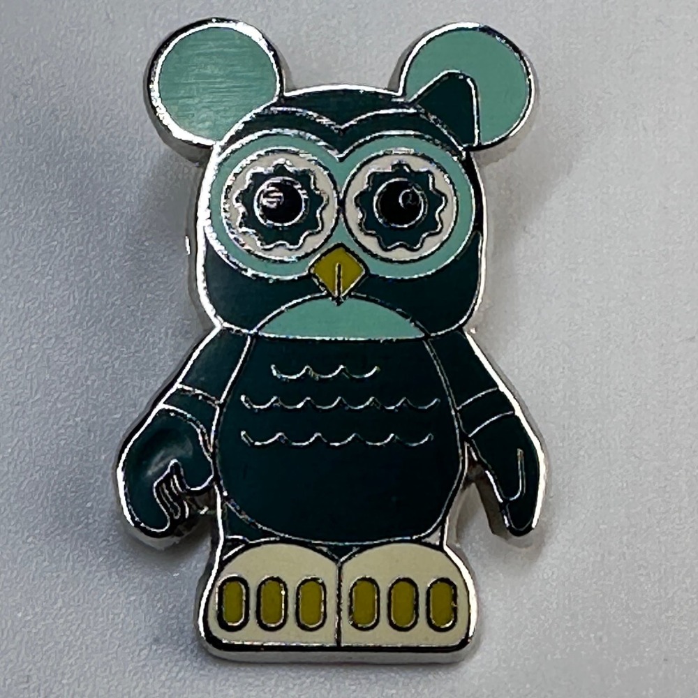 Owl Vinylmation Disney Pin Cutesters Series 1 Limited Release 2010 FANTASY Teal